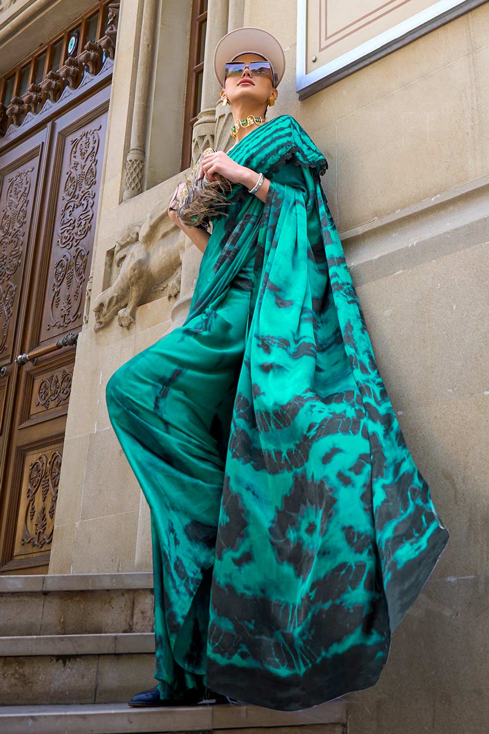 Shop Kubik Teal Abstract Print Satin Crepe Saree at best offer at our  Store - One Minute Saree
