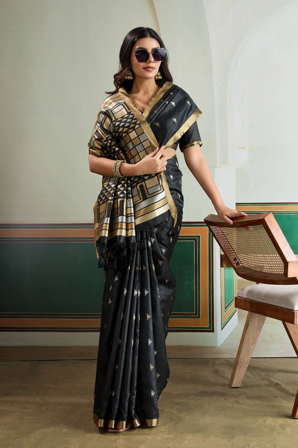 Usha Black Tussar Silk Ikkat Handloom Weaving Ready to Wear Saree