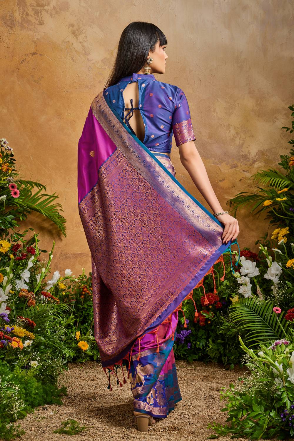 Reishi Magenta Silk Handloom Woven Ready to Wear Saree