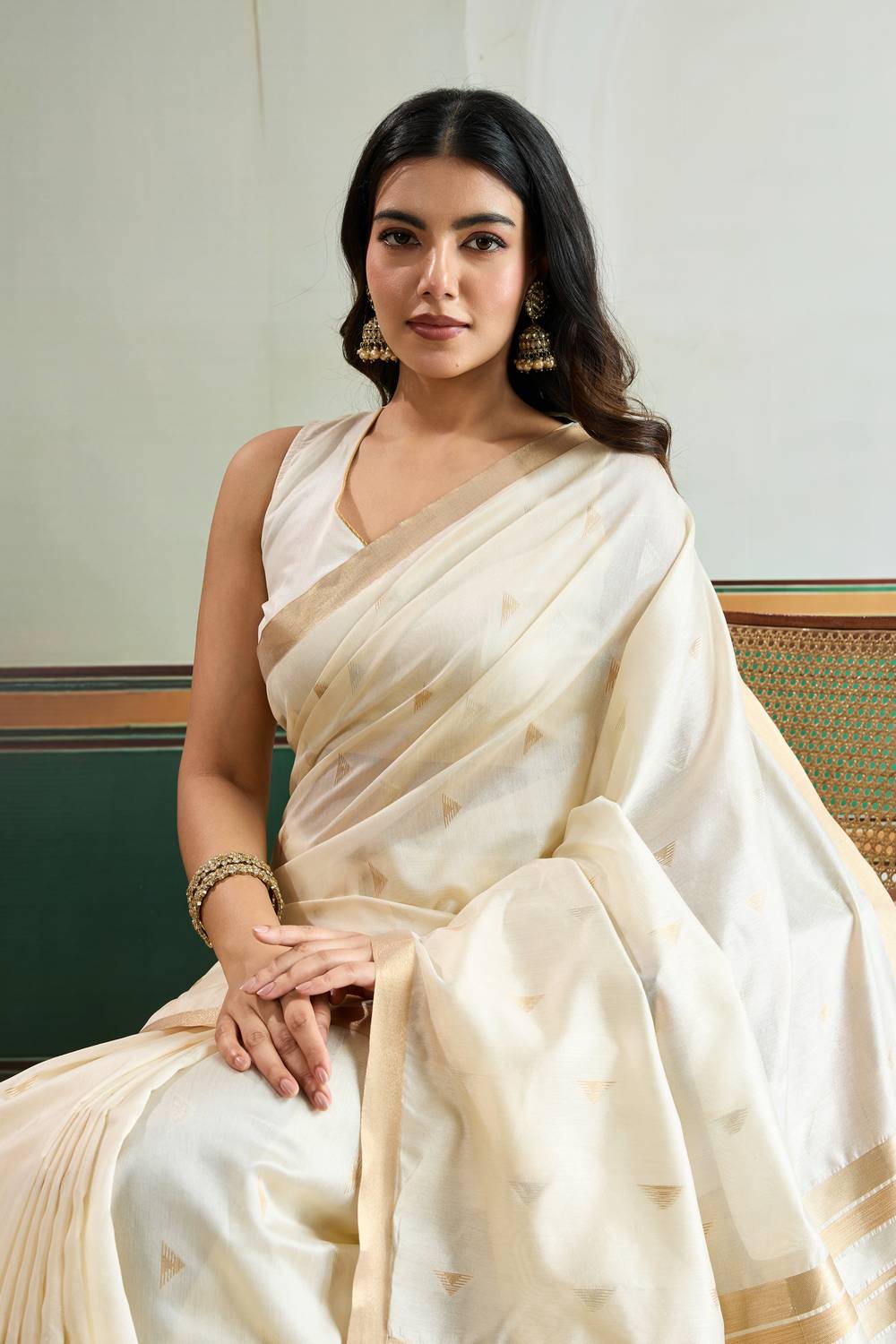 Usha Cream Tussar Silk Ikkat Handloom Weaving Ready to Wear Saree
