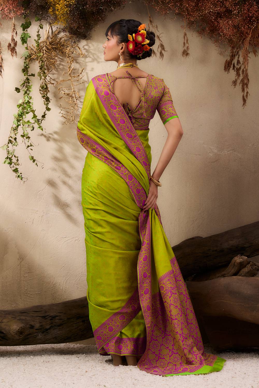 Jivana Lime Green Pure Kanjivaram Weaving Silk Ready to Wear Saree