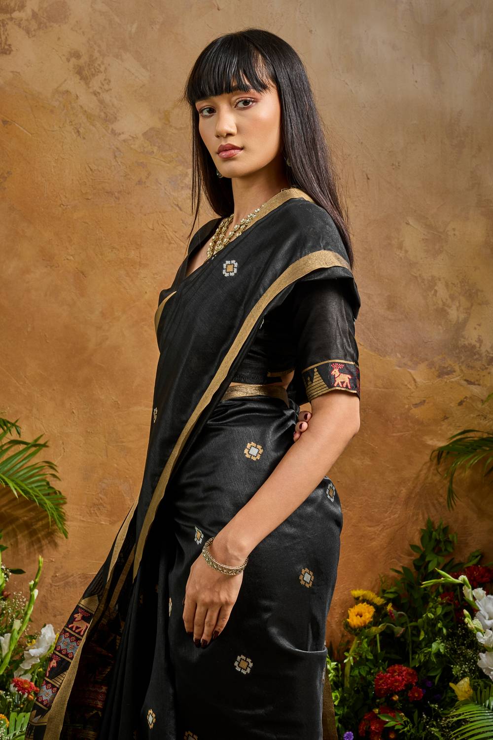 Nikka Black Tussar Silk Handloom Woven Tribal Border Ready to Wear Saree