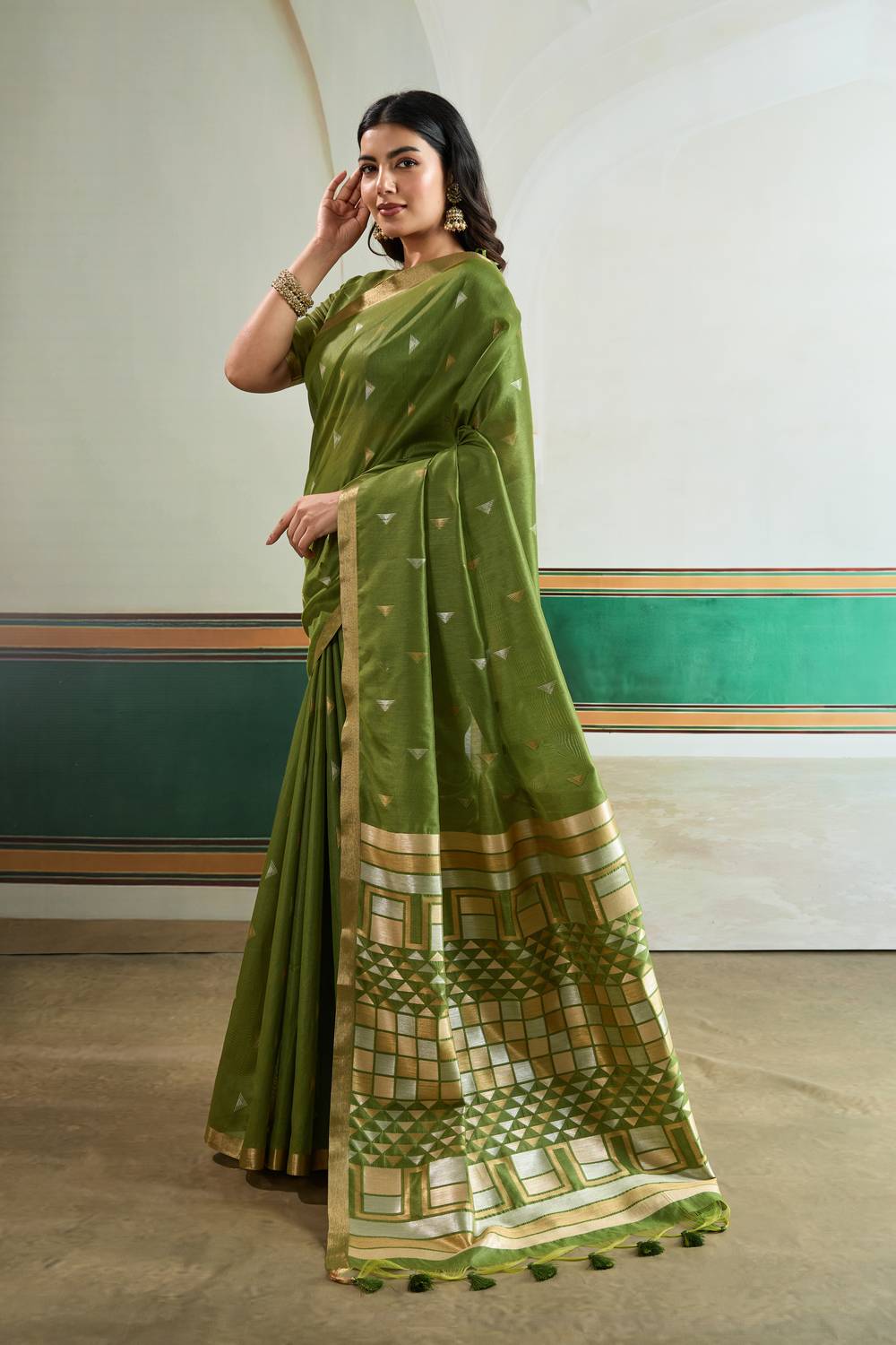 Usha Olive Green Tussar Silk Ikkat Handloom Weaving Ready to Wear Saree