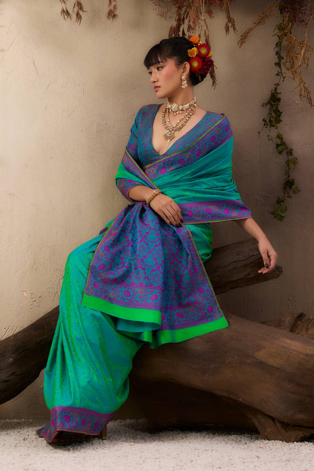 Jivana Emerald Green Pure Kanjivaram Weaving Silk Ready to Wear Saree