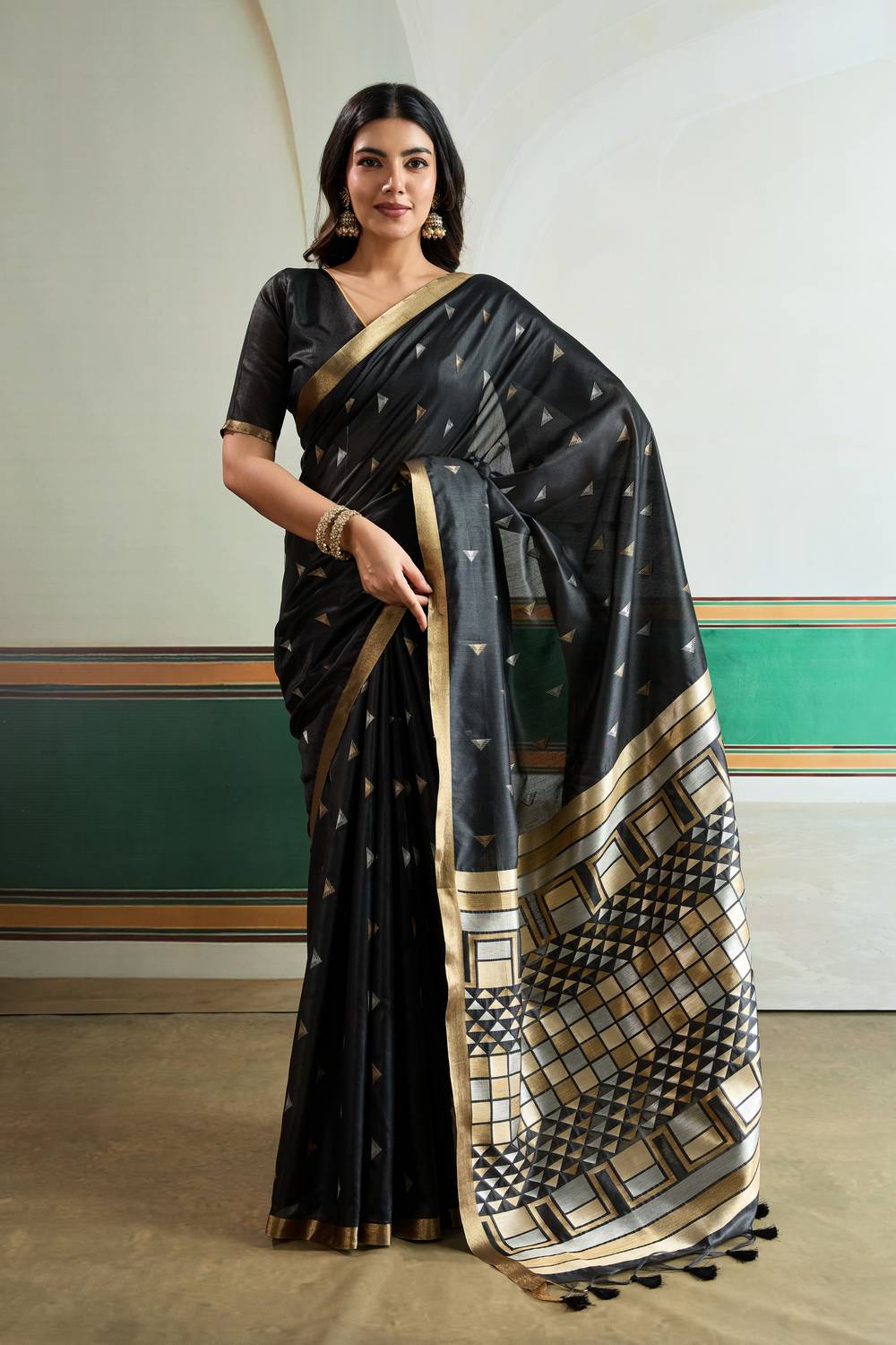 Usha Black Tussar Silk Ikkat Handloom Weaving Ready to Wear Saree