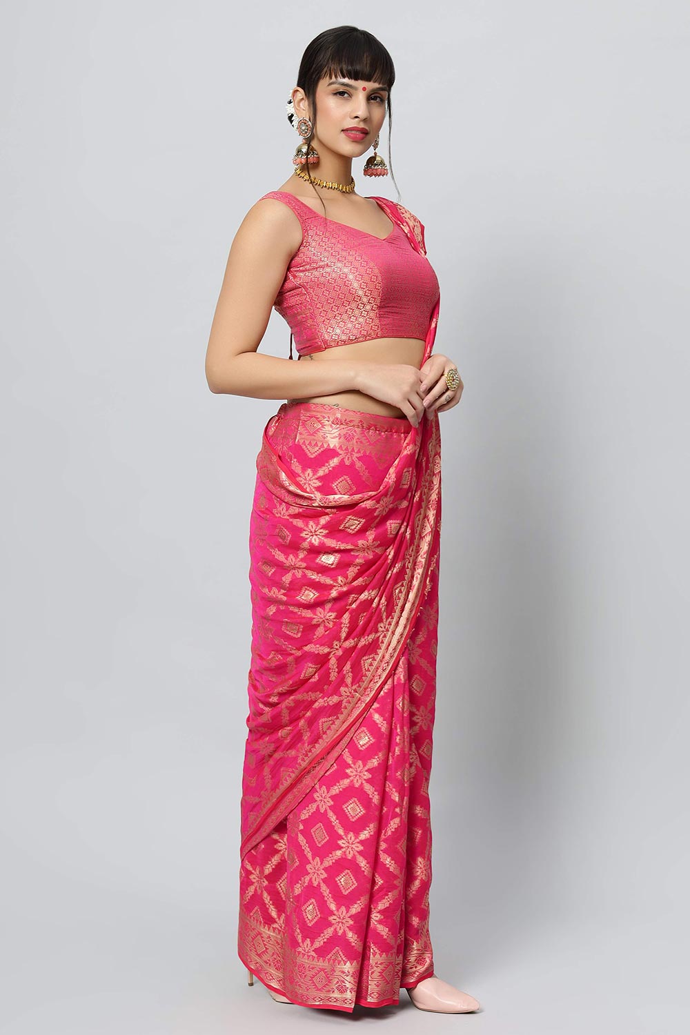 Sana Rani Pink & Gold Embroidered Georgette One Minute Saree
