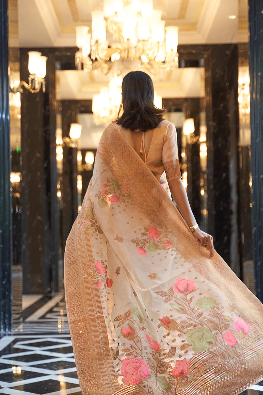 Nyssa Peach Linen Handloom Weaving One Minute Saree