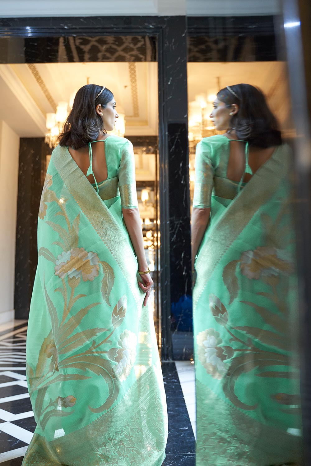 Nyssa Green Linen Handloom One Minute Saree