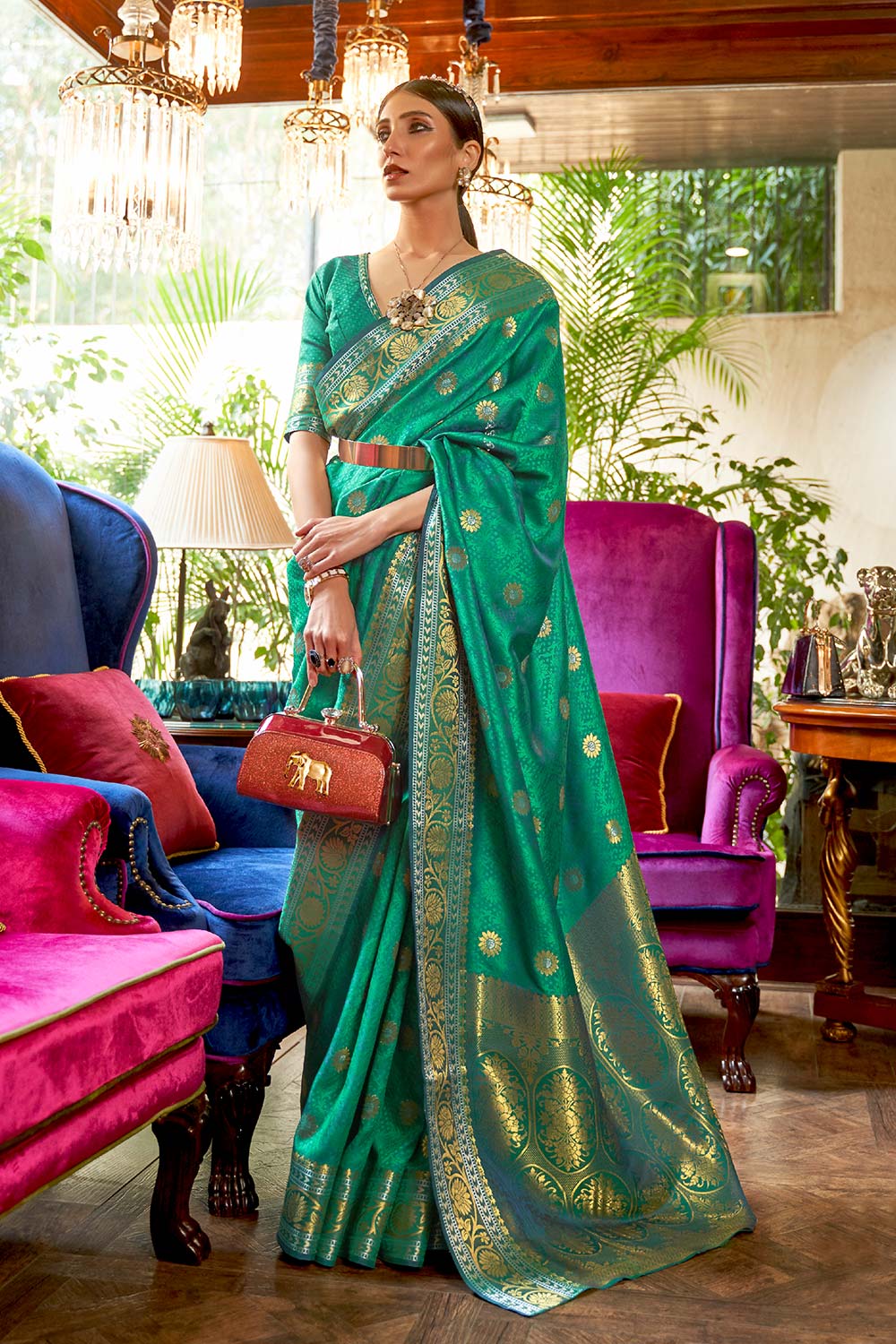 Kallavi Green Weaving Silk One Minute Saree