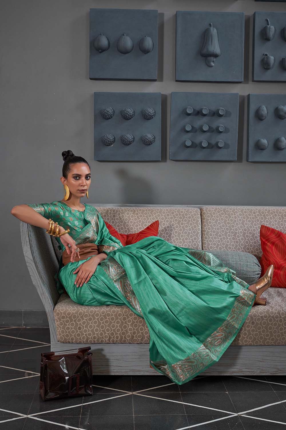 Vama Green Silk Zari Handloom Weaving One Minute Saree