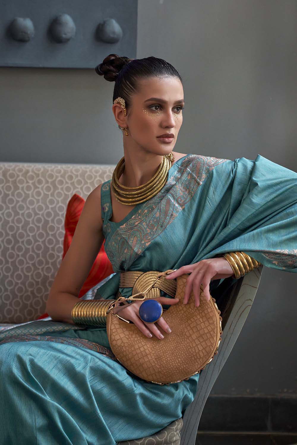 Vama Blue Silk Zari Handloom Weaving One Minute Saree