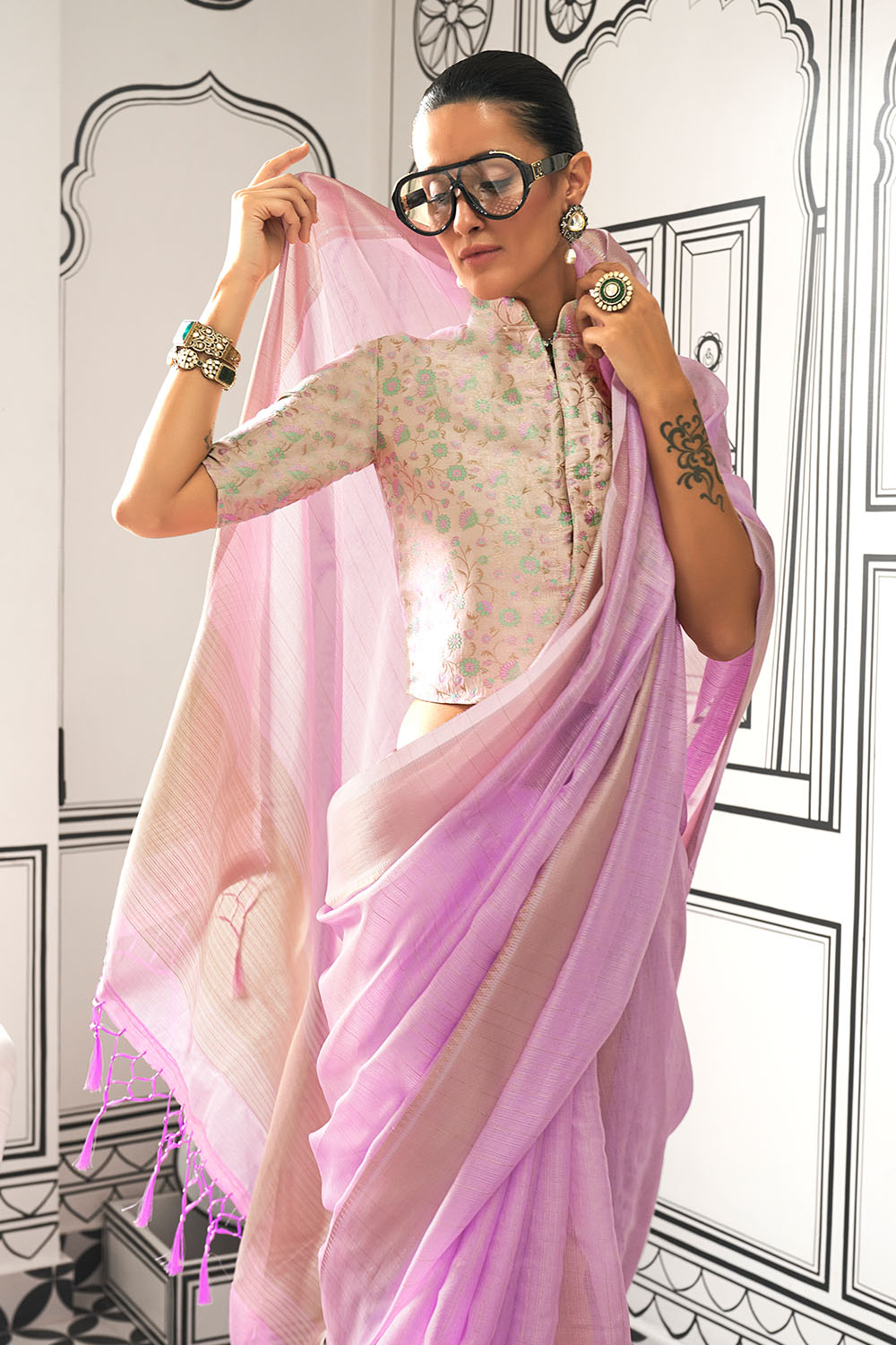Taryn Lavender Moss Chiffon Handloom Weaving Ready to Wear Saree