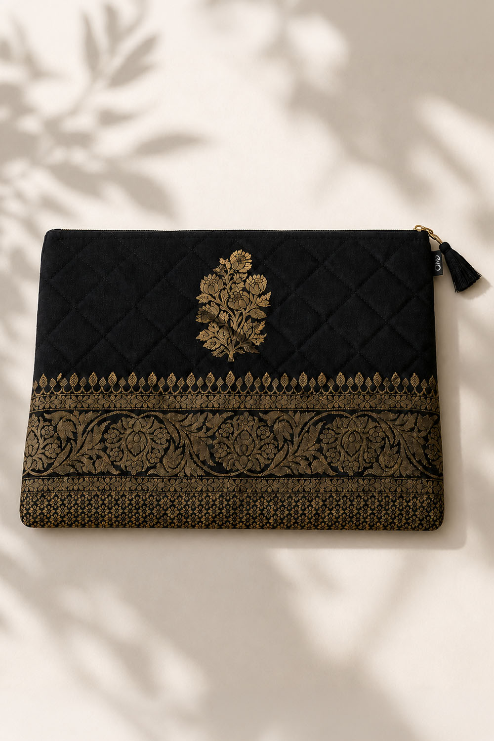 Hibana Banarasi Bottom Zari Border Large Laptop Carry Case