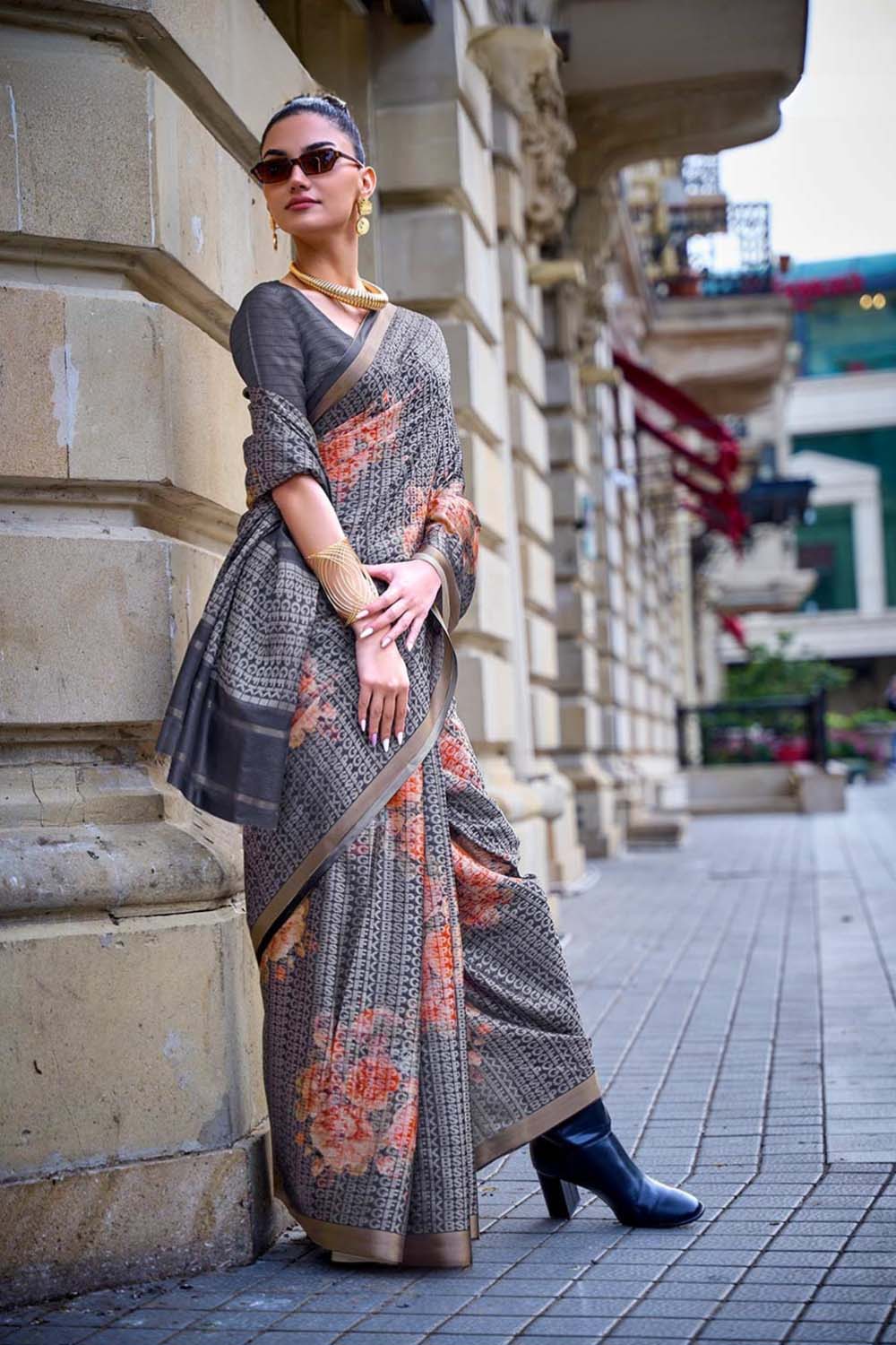 Leana Light Grey Print Viscose Crepe One Minute Saree