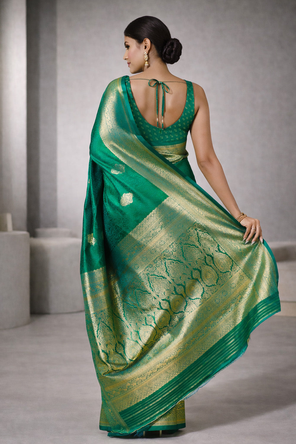 Auri Gold Green Silk Woven Ready to Wear One Minute Saree