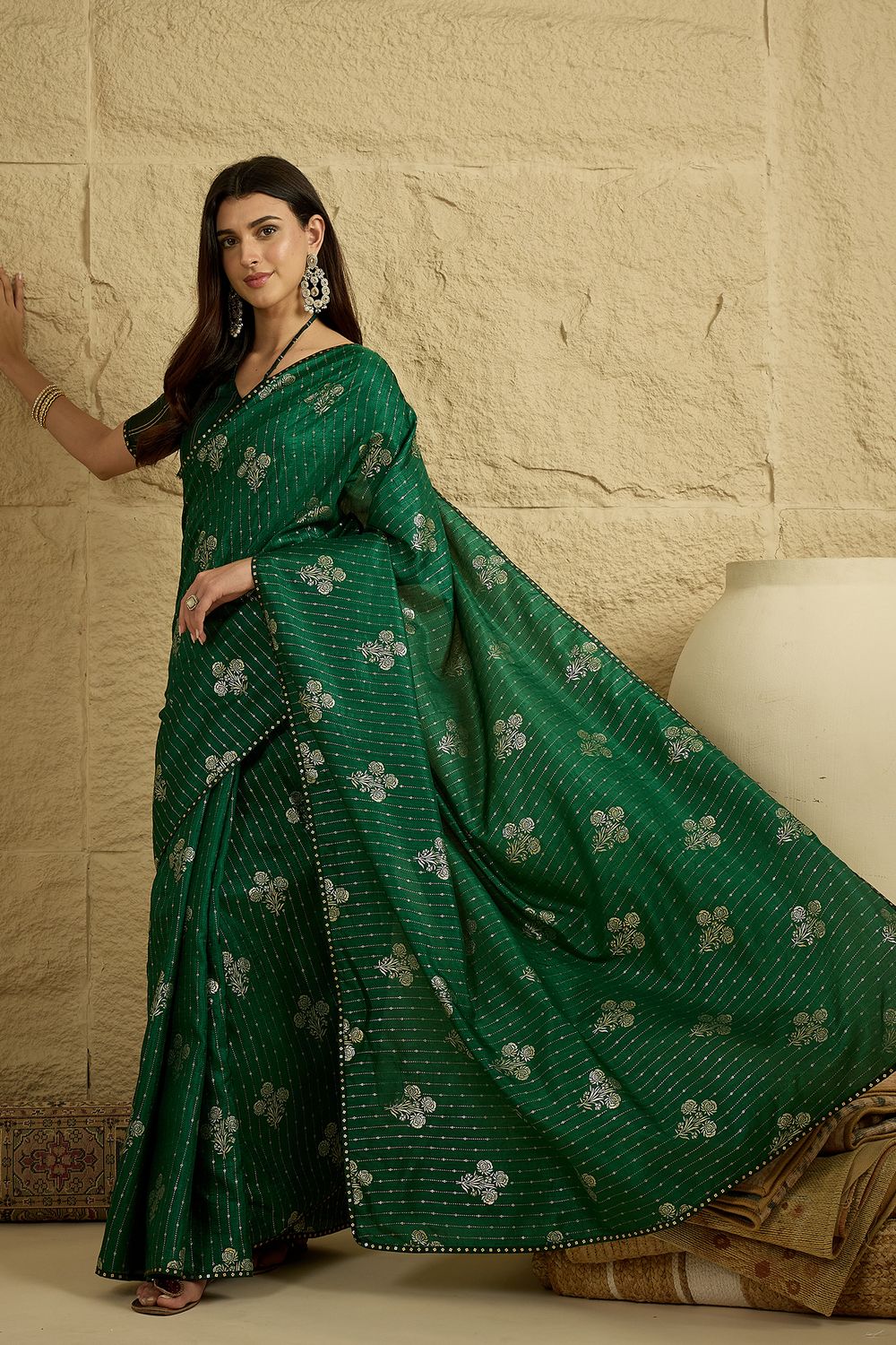 Aria Green Georgette Floral Woven Ready To Wear Saree