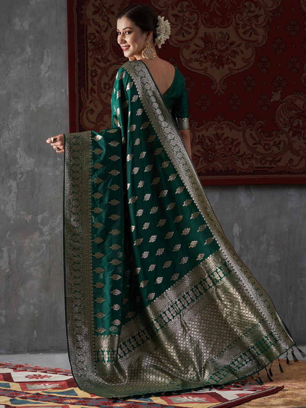 Mahi Emerald Green Silk Printed One Minute Saree