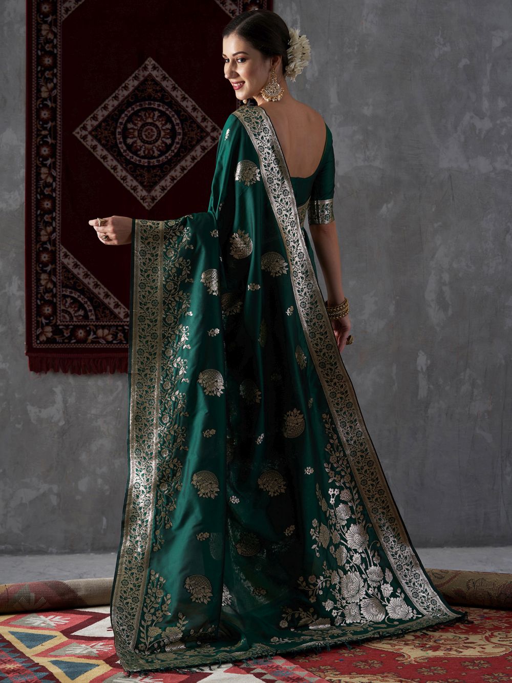 Misha Green Silk Printed One Minute Saree