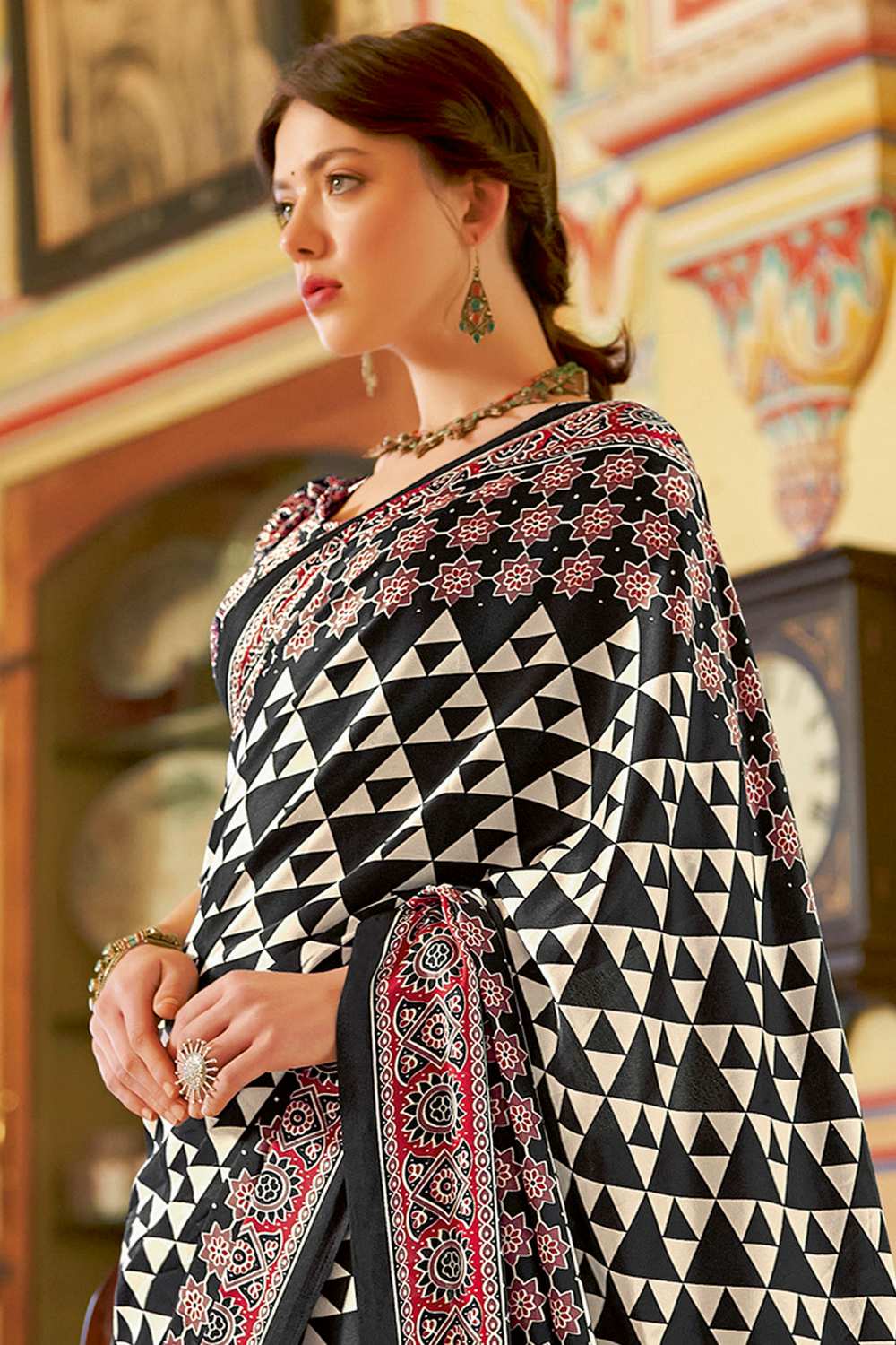 Anu Black Crepe Geometric Printed Ready To Wear One Minute Saree