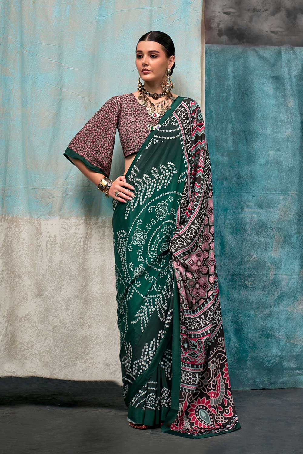 Nuri Dark Green Pure Silk Floral One Minute Saree