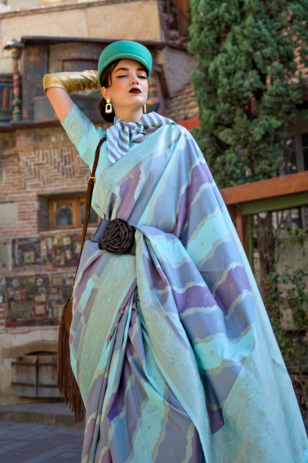 Buy Kimbus Turqouoise Silk Designer One Minute Saree Online - Back