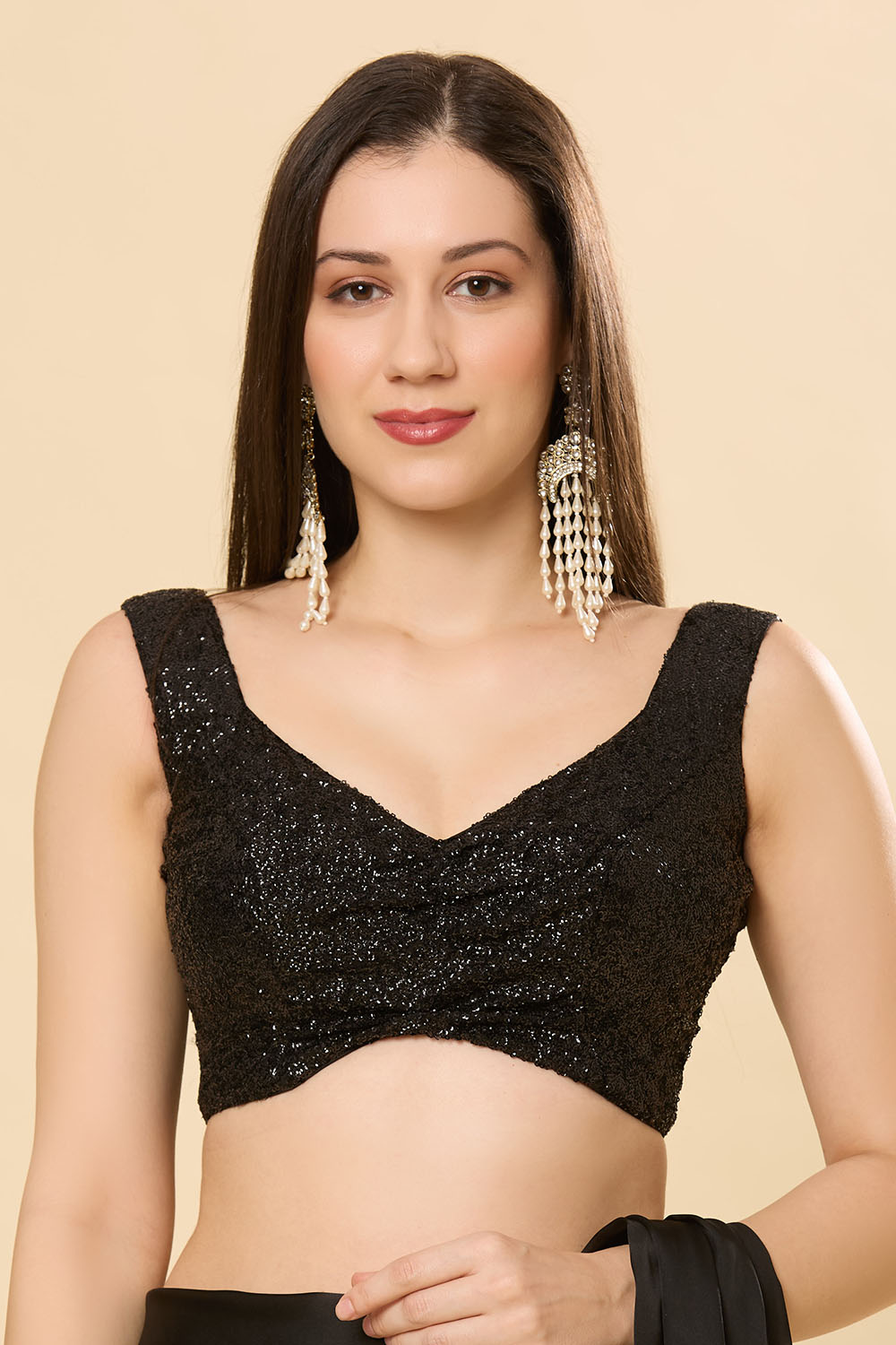 Jada Black Sequins Back Bow Sleeveless Blouse