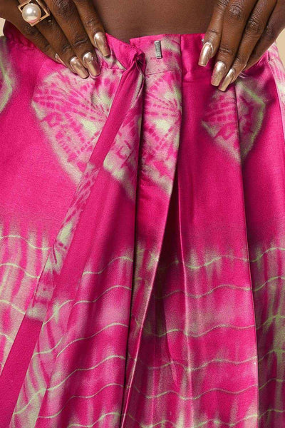 Buy Naia Pink Printed Satin One Minute Saree Online - Zoom Out