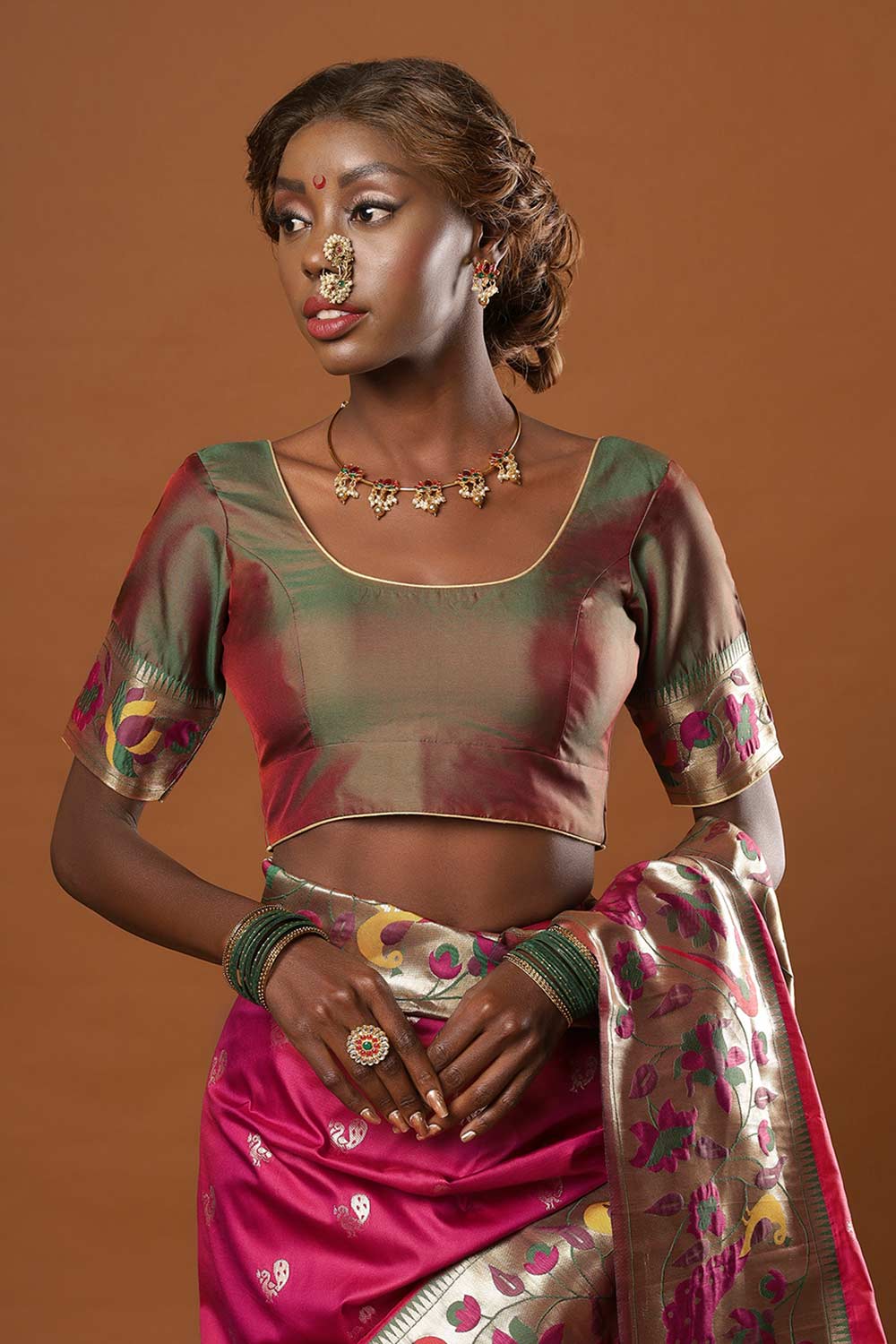 Buy Misha Magenta Paithani Art Silk One Minute Saree Online - Side