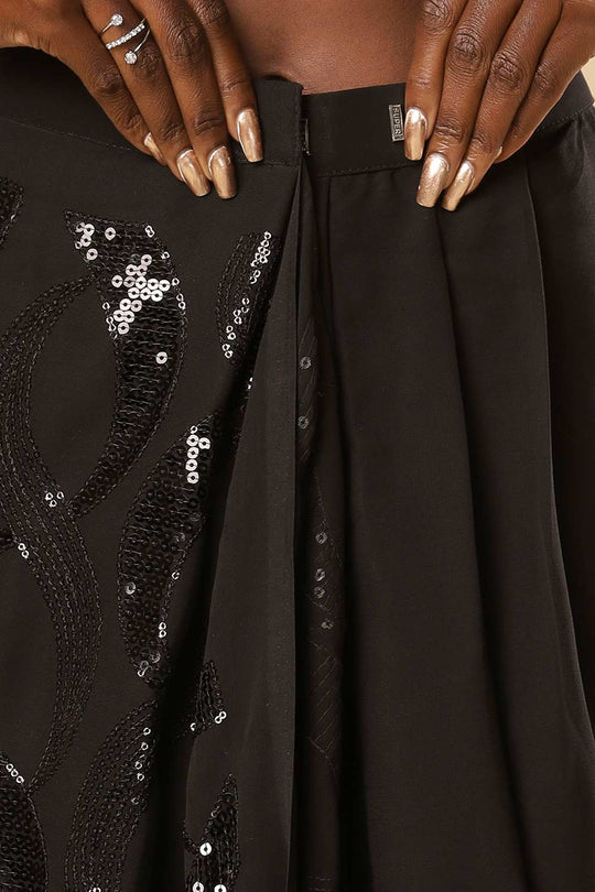 Buy Amara Black Georgette Sequin One Minute Saree Online - Zoom Out