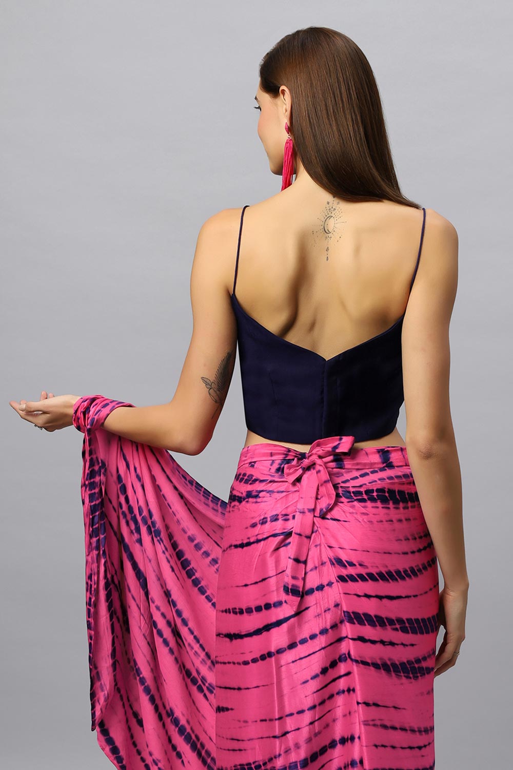Buy Skye Navy & Pink Shibori Print Modal Satin Sarong Saree Online - Zoom In