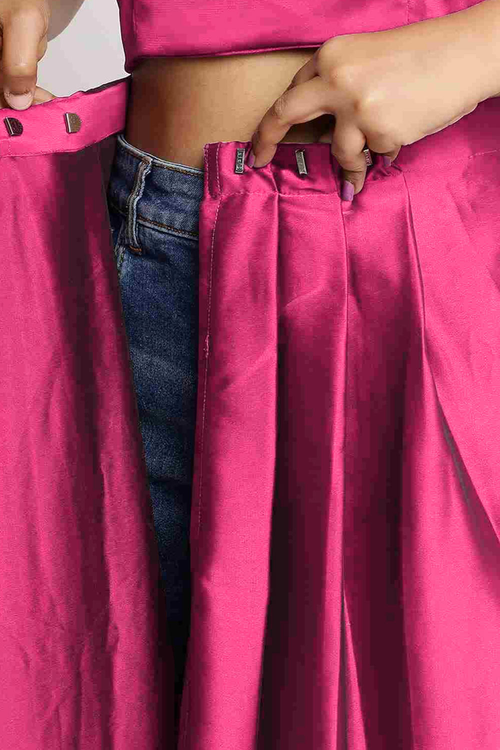 Buy Akila Crepe Silk Wine Mirror Work One Minute Saree Online - Zoom Out