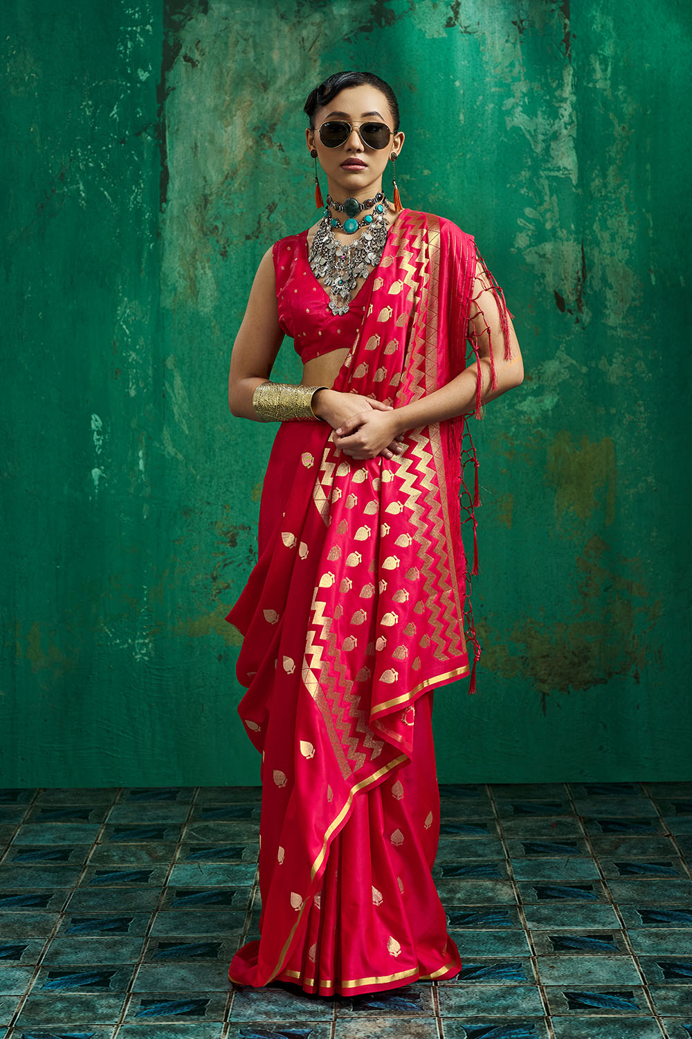 Anisa Red Pure Satin Handloom Weaving Ready to Wear Saree