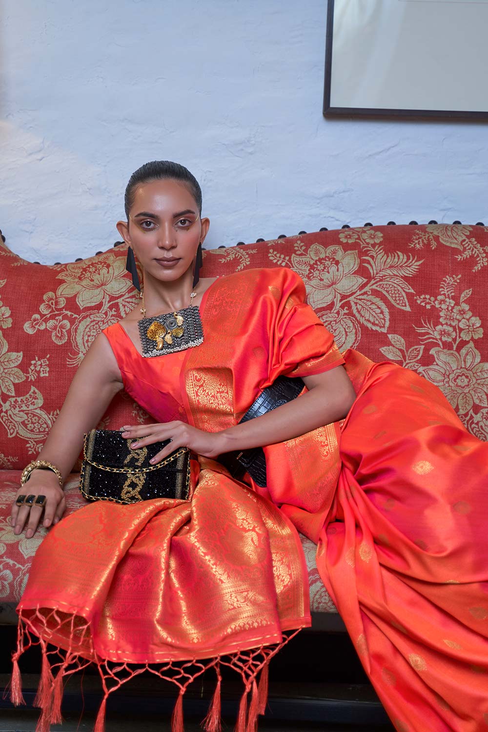 Shop Kanyaatha Orange Moss Weave Art Silk Saree at best offer at our  Store - One Minute Saree