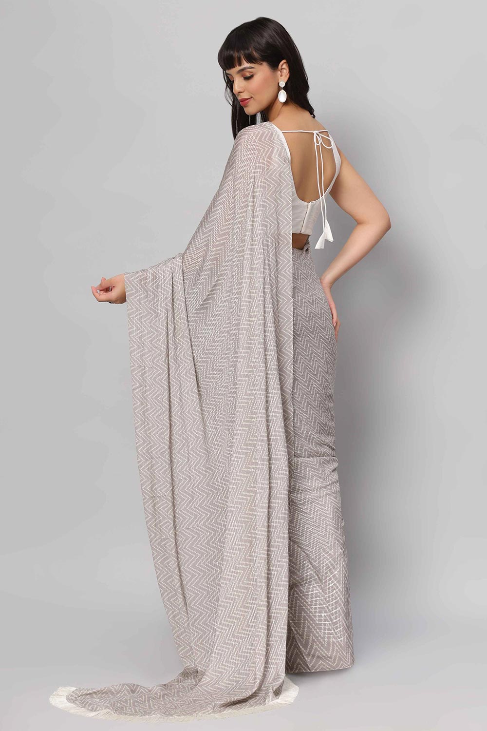 Shop Mehr Grey & White Zigzag Sequins Crepe Silk One Minute Saree at best offer at our  Store - One Minute Saree