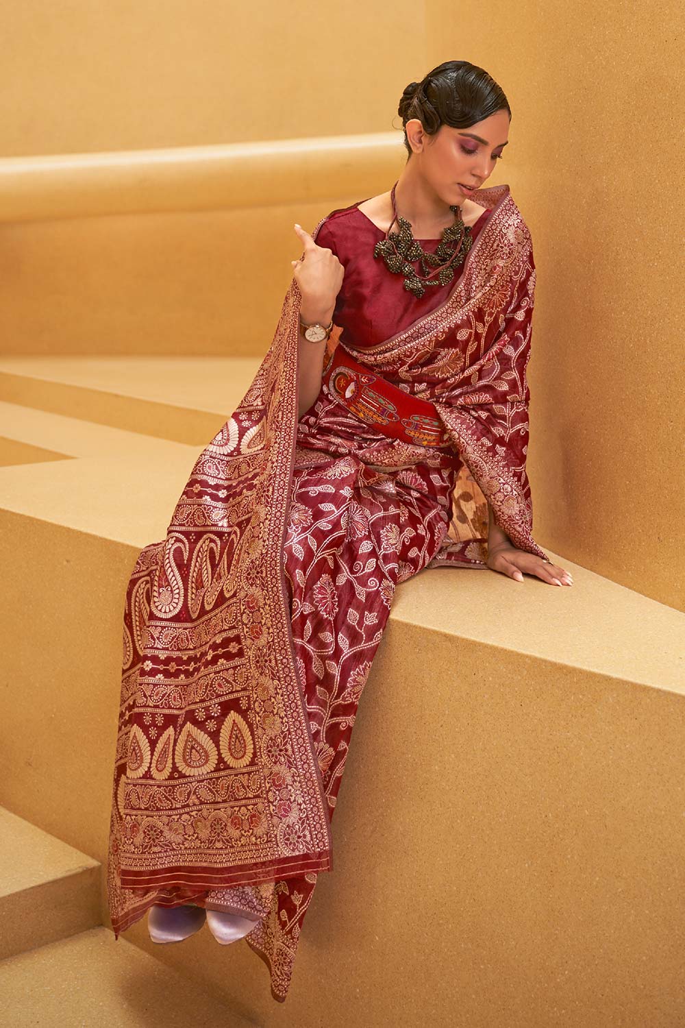 Shop Kitasha Red Cotton Chikankari Saree at best offer at our  Store - One Minute Saree