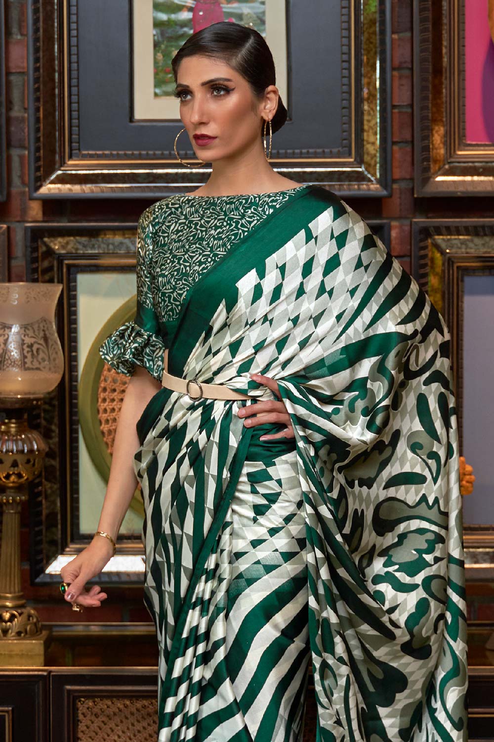 Shop Kalizey Green Printed Satin Saree at best offer at our  Store - One Minute Saree
