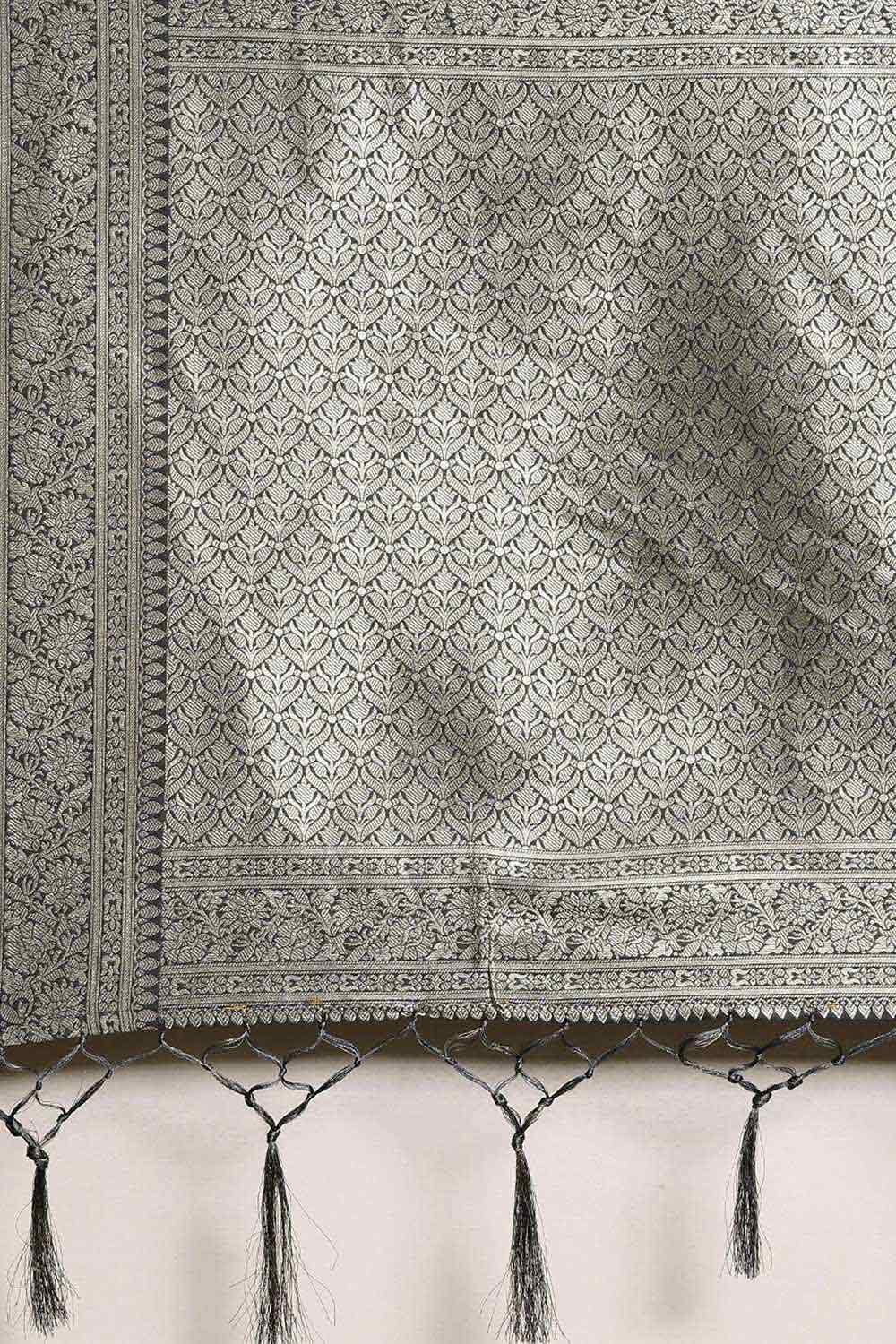 Buy Sangeeta Grey Kanjivaram Silk Floral One Minute Saree Online - Front