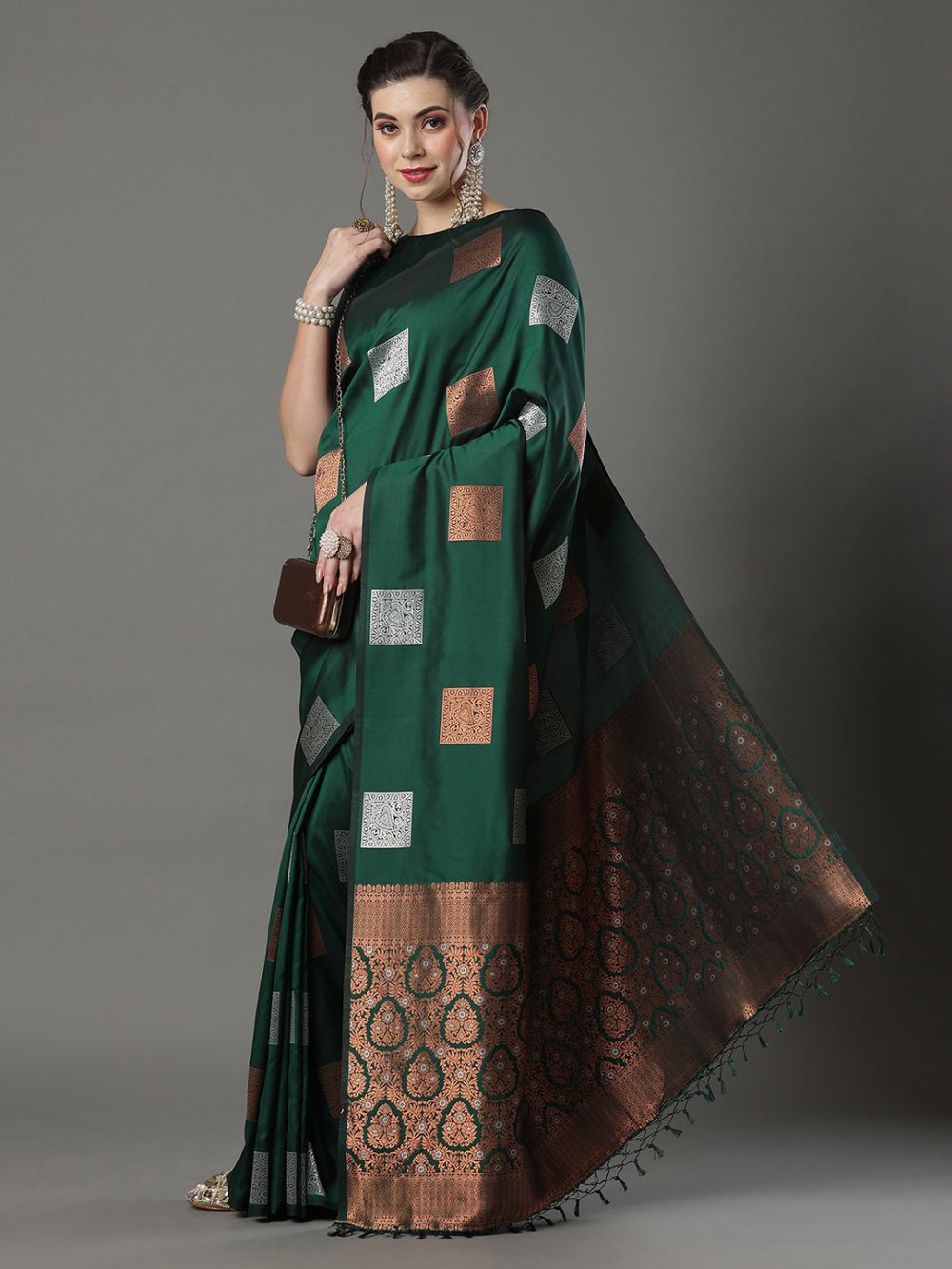 Buy Sara Dark Green Silk Blend Banarasi Bagh One Minute Saree Online - Back