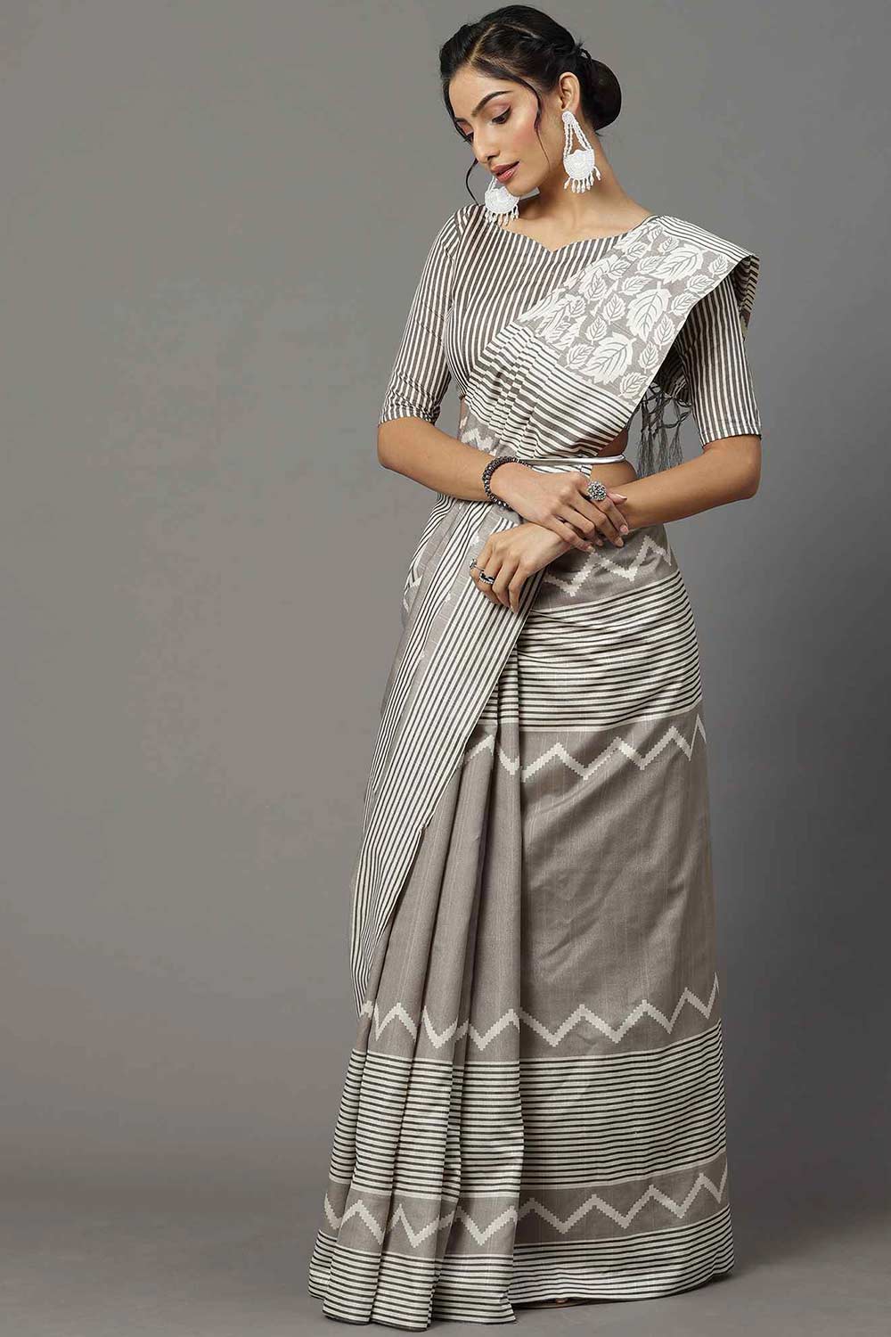 Buy Shelly Bhagalpuri Silk Grey Printed Designer One Minute Saree Online - Back