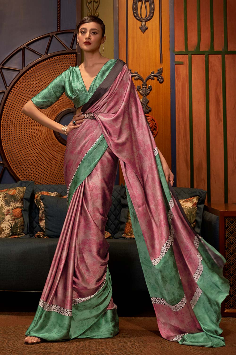 Buy Kalizey Green & Pink Satin Printed Saree Online - One Minute Saree