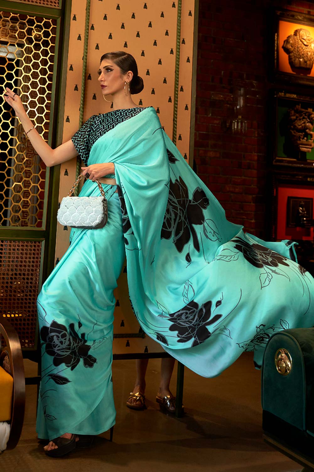 Buy Kalizey Turquoise Rose Print Satin Saree Online - One Minute Saree