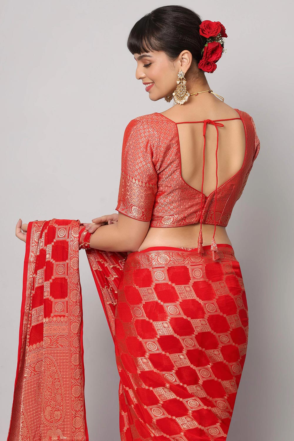 Buy Jiva Red Gold Embroidered Georgette One Minute Saree Online - Side