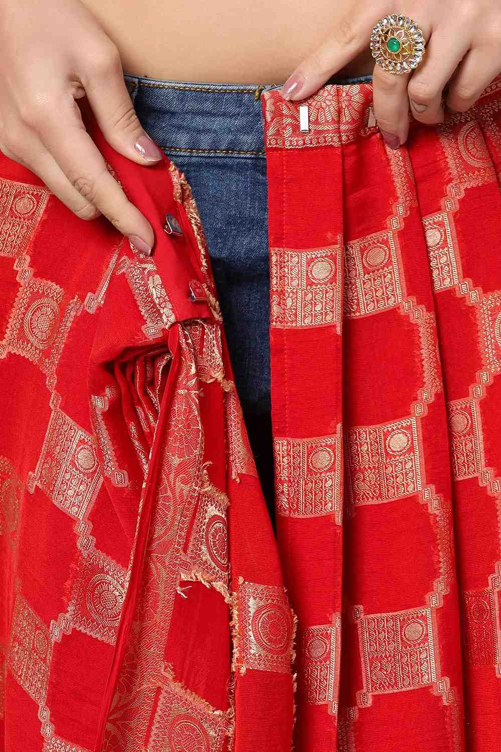 Buy Jiva Red Gold Embroidered Georgette One Minute Saree Online - Zoom In