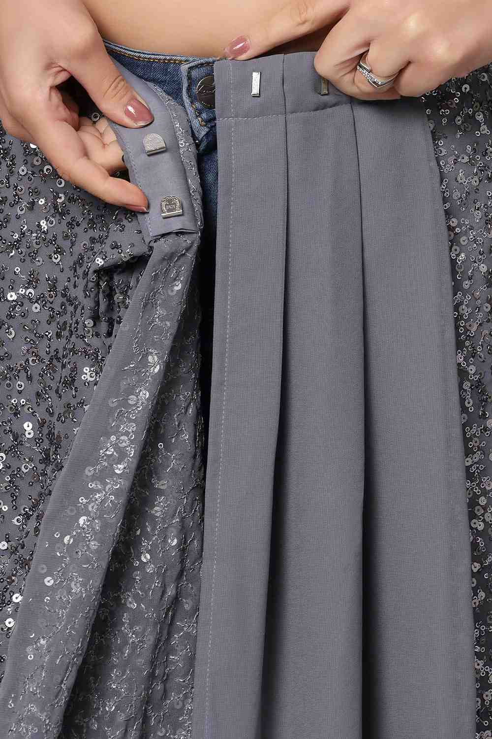 Buy Jessie Grey Faux Georgette Sequins One Minute Saree Online - Zoom In