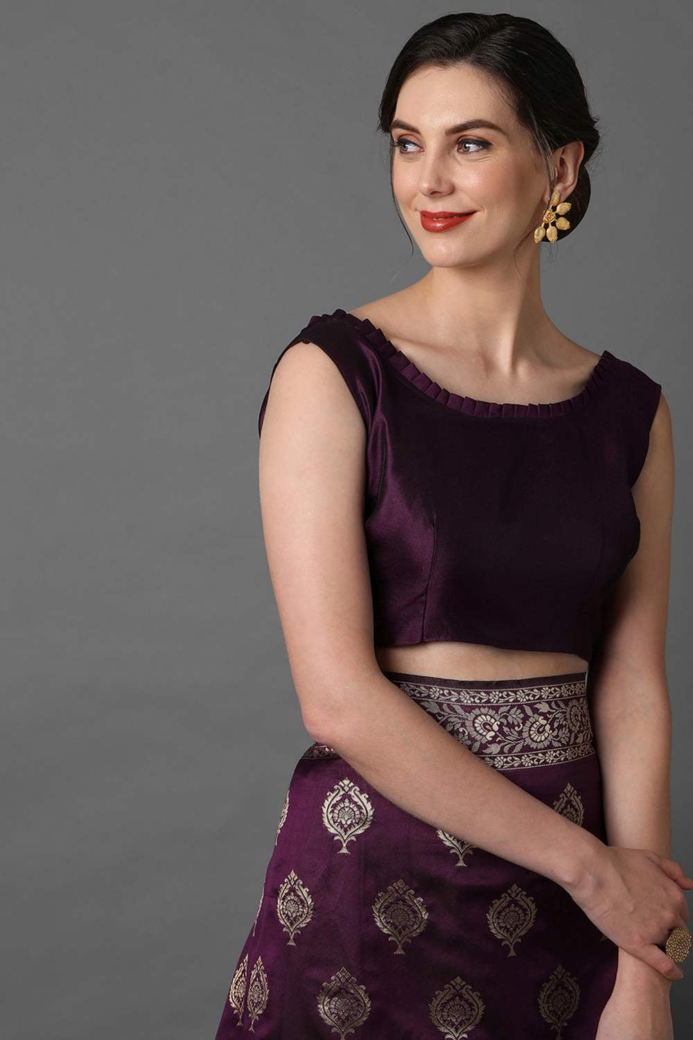 Buy Uma Wine Woven Art Silk One Minute Saree Online - Back