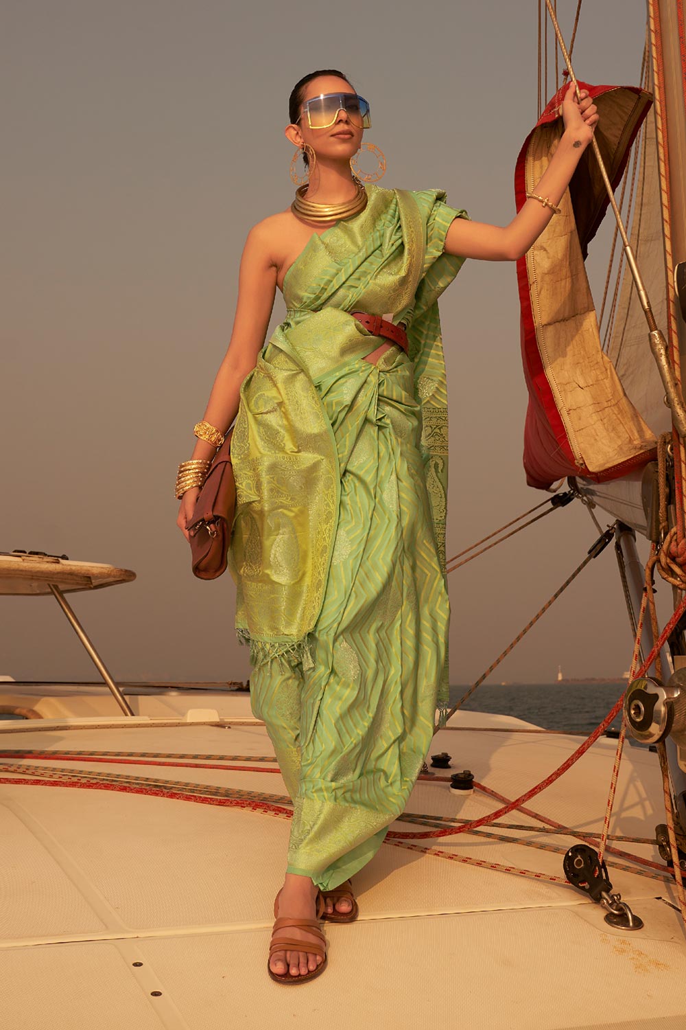 Buy Kingston Green Satin Nylon Two Tone Weaving Saree Online - One Minute Saree