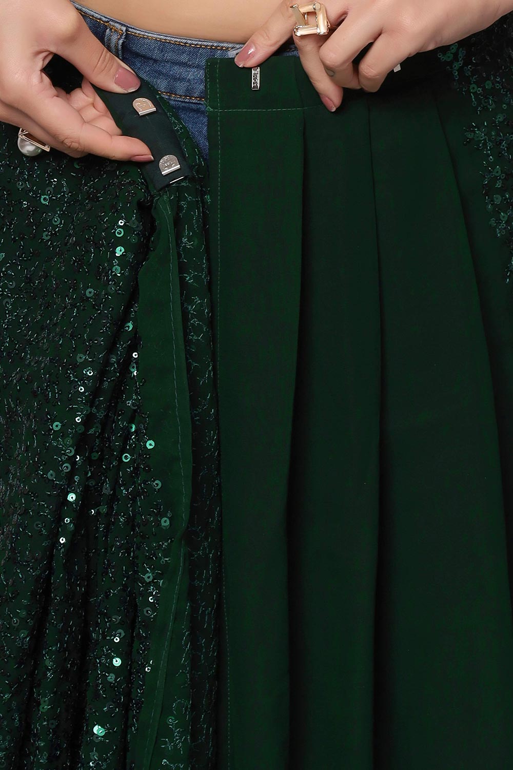 Buy Mia Green Sequin Embroidery Faux Georgette One Minute Saree Online - Zoom In