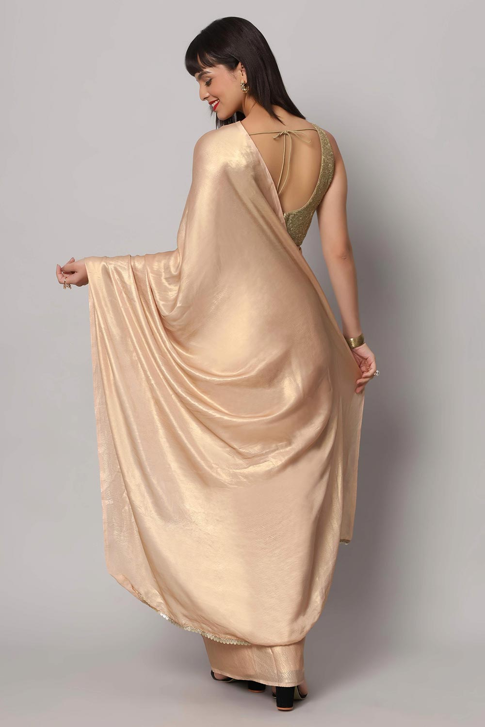 Shop Meera Peach & Gold Shimmer Georgette One Minute Saree at best offer at our  Store - One Minute Saree