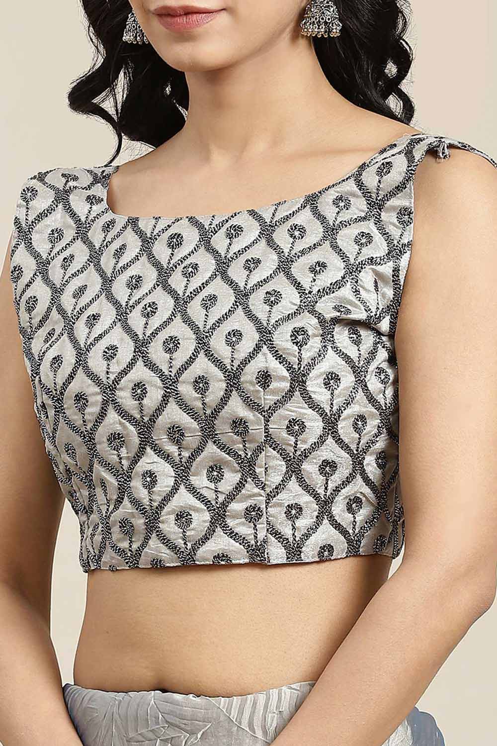 Buy Trina Grey Thin Pleats Crushed Georgette One Minute Saree Online - Back