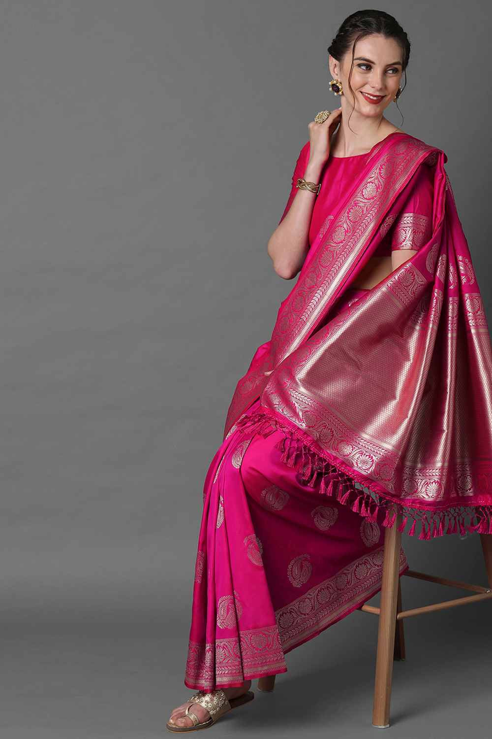 Buy Zeyna Pink Woven Art Silk One Minute Saree Online